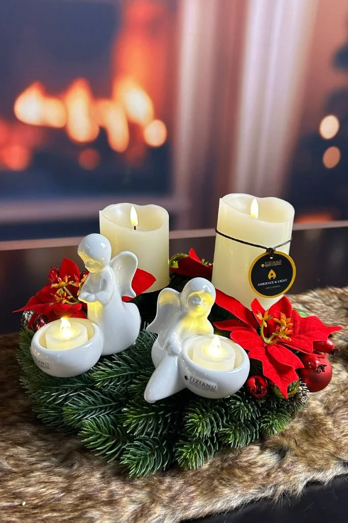 Adventskranz mit Engeln Nora und LED Kerzen Sotto weiß