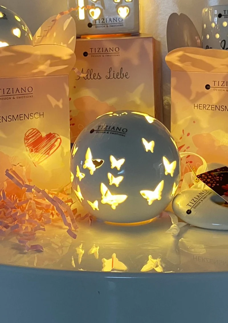Würfelbox Amore mit Lichtkugel Ciliana LED 8 creme-weiß