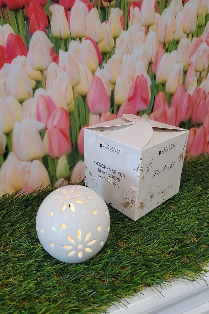 Geschenkschachtel Lichtkugel Tadino