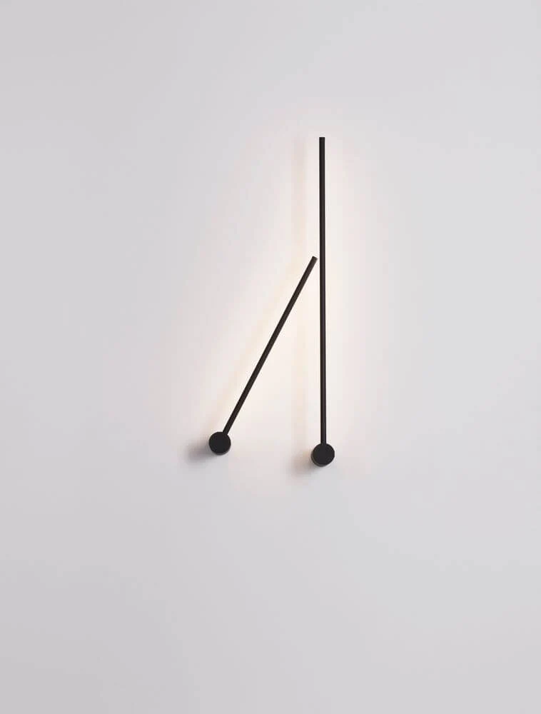 Synthesi LED Wandleuchte H 90cm 3000K