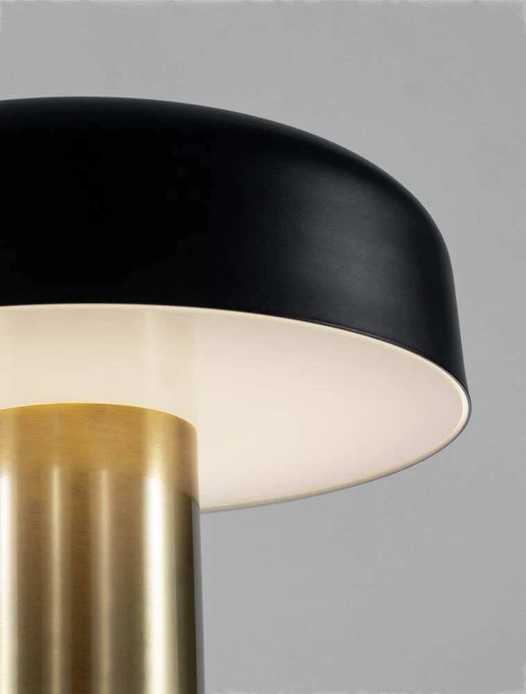 Pandora LED Tischleuchte 3000K Schwarz, Gold