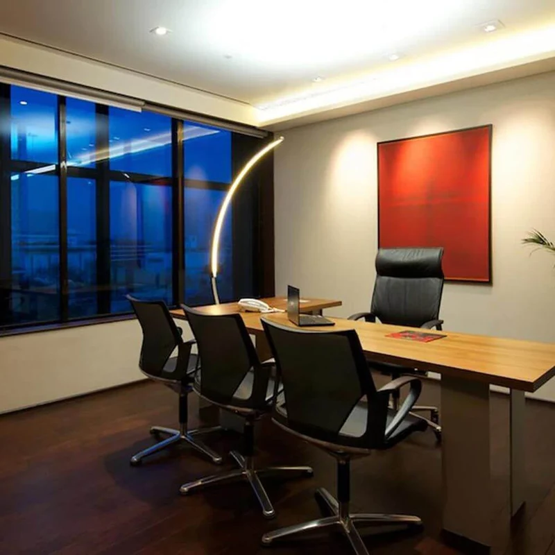 Kundalini LED Bogen-Stehlampe Kyudo Dimmbar