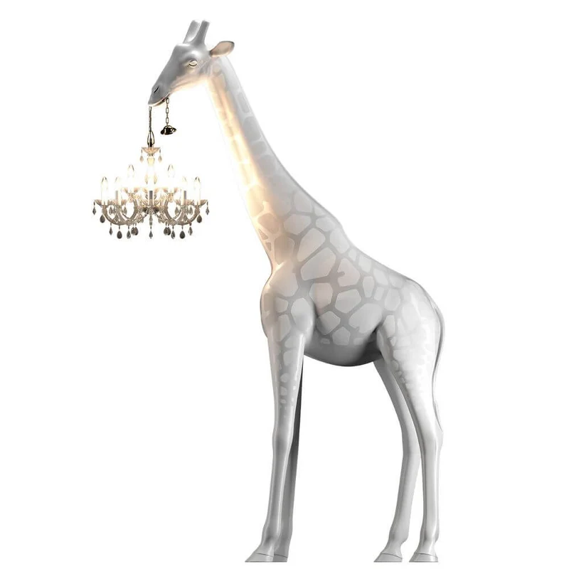Giraffe in Love Stehleuchte 400cm Lebensgroß