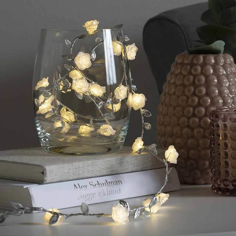 LED Lichterkette mit Dekoblättern 6h Timer batteriebetrieben