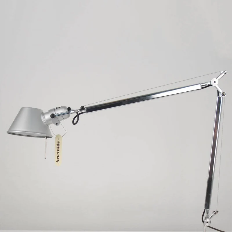 Artemide Tolomeo Tavolo Body Körper