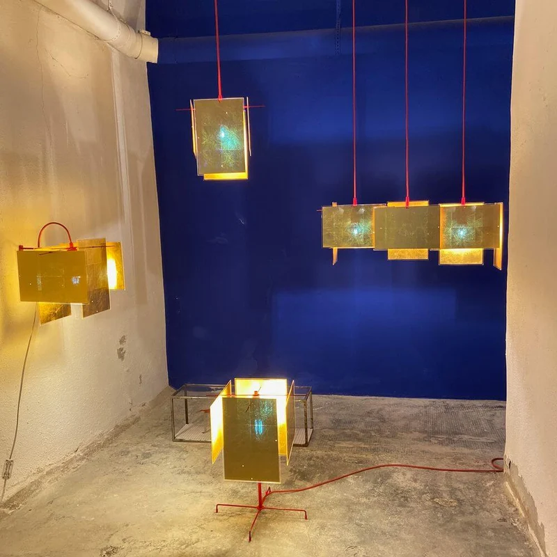 Ingo Maurer Wandlampe 24 Karat Blau Wall