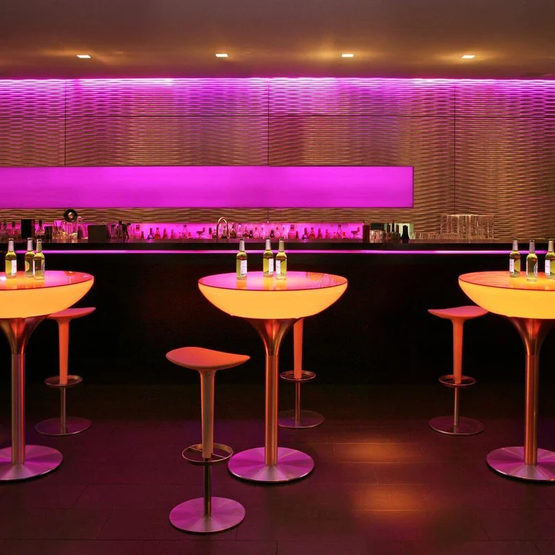Moree Lounge Table LED Tisch Pro 105cm