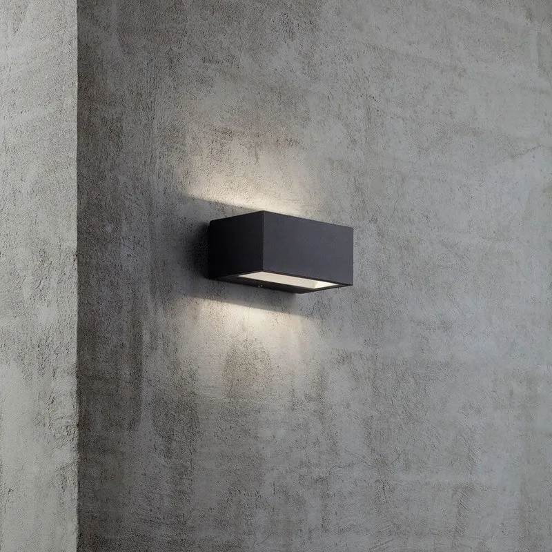Nene LED Außen-Wandleuchte IP54 Schwarz