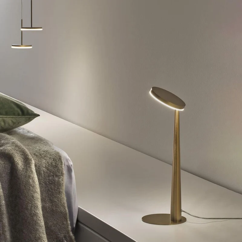 Panzeri Bella LED-Tischlampe Touchschalter
