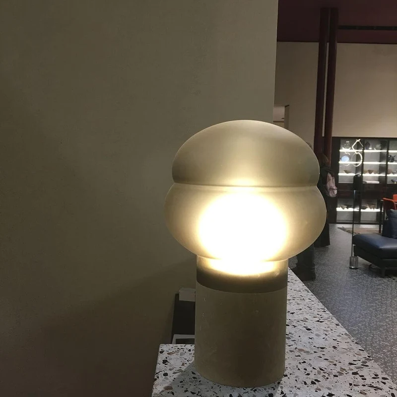 Pulpo LED Tischlampe Kumo Small Ø 2cm